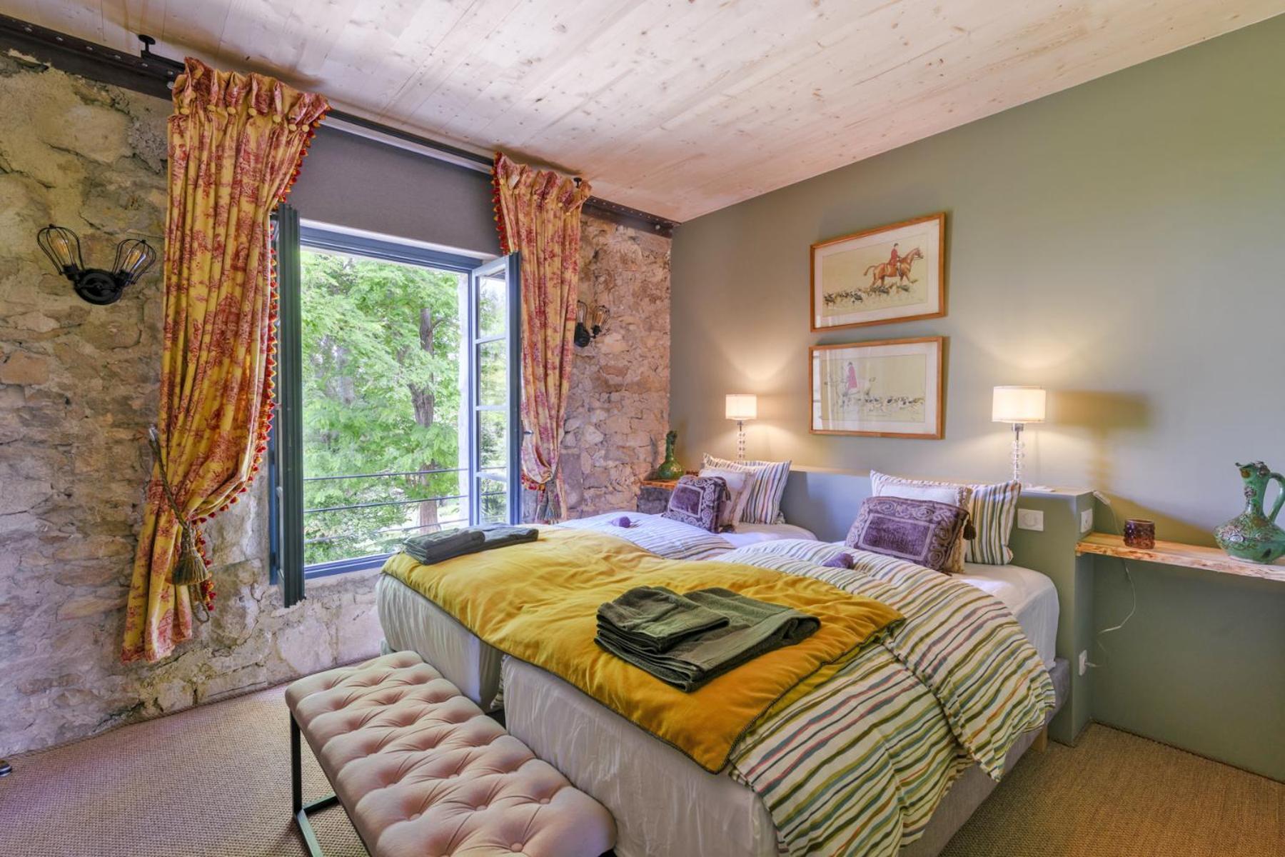 Bed and Breakfast Bastide De Bellegarde Авиньон Экстерьер фото
